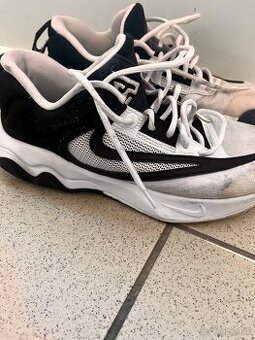 Nike tenisky este v zaruke