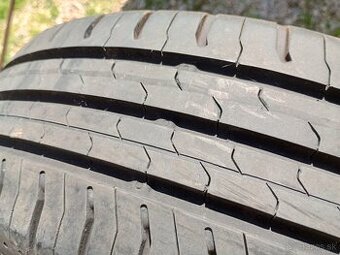 Predam 2ks pneu 175/65/r14 letne 86T Continental