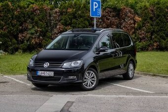 Volkswagen Sharan 2.0 TDI BMT Highline DSG / Pano / 7 miest
