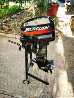 Motor na čln Mercury 15hp