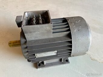 Elektromotor MEZ 2,2 kW