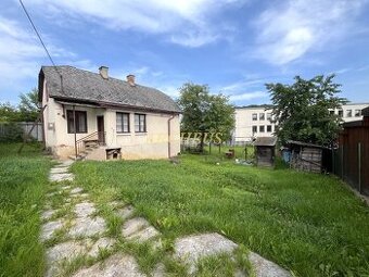 DOM S KRÁSNYM POZEMKOM, TEHELNÁ, BARDEJOV