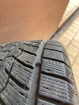 Zimné pneumatiky 205/55 R17