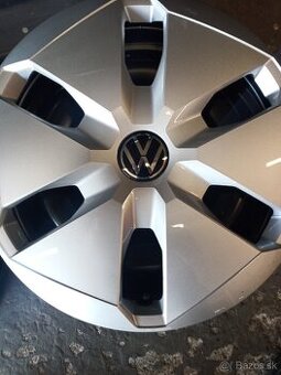 Nové puklice 16” z VW multivan t7