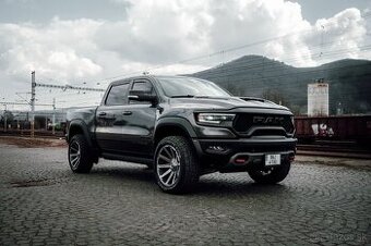 DODGE RAM TRX 6.2 V8 Superchsrged