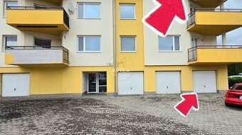 PREDAJ: Priestranný 4-izb byt, 2 balkóny, garáž_Nové Mesto n