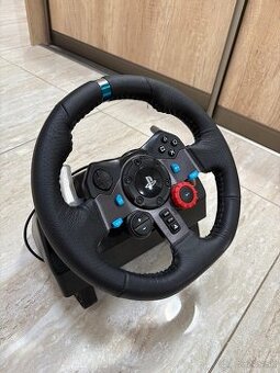 Volant na pc Logitech G29 s novou radiacou pakou