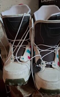 Topánky na snowboard 41