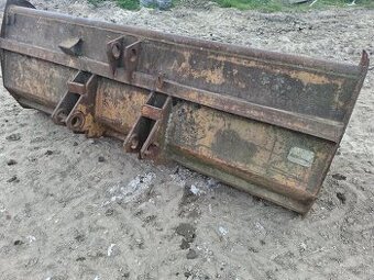 Predám lyžicu hon 053