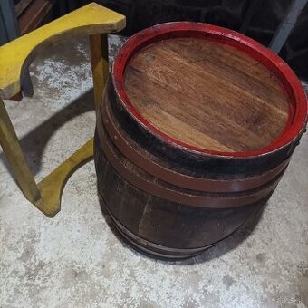 Drevený sud na víno, dubový