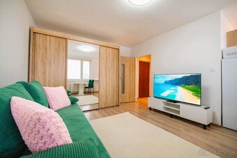 PRENÁJOM 1 i byt - Nad Jazerom - 1