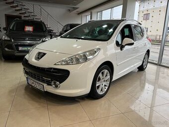 Peugeot 207 Panorama Sport