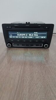 autorádio škoda swing octavia 2 facelift 2009-2012