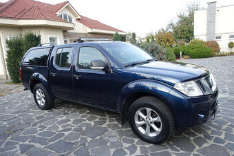 Nissan Navara DoubleCab 2.5 dCi XE, M6, 140kW, 4d.