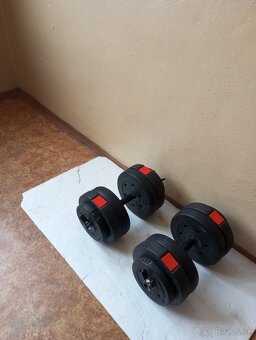 Plastové/cementové nakladacie jednorúčky   2 x 13 kg