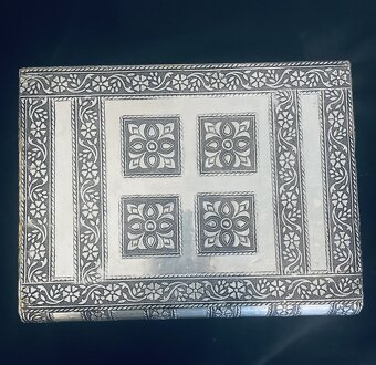 Starožitné šperkovnice a hrebeň