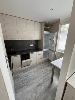 1-izbový  byt, Martin -KošútyI.