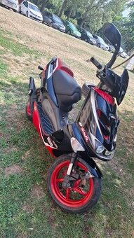 Aprilia sr 50