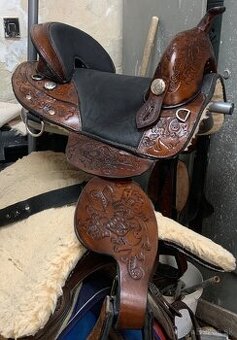 Westernové bezkostrové sedlo