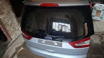 Ford Galaxy kufrové dvere svetlá atd