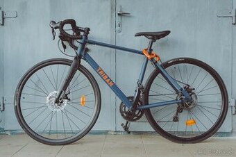 Cestný bicykel RC120 TRIBAN