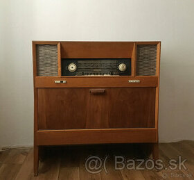 Tatra nábytok - 70. roky a tesla rádio