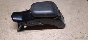 Predám dieli zo Suzuki VZ 800 Marauder