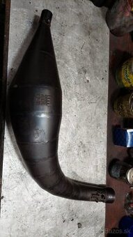 Predam vyfukove koleno na TM 125 KZ-10