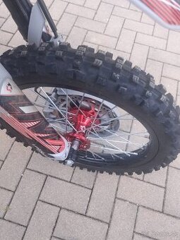 Kolesa 14" a 17" na pitbyke