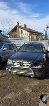 Mercedes ml 270cdi w163 rozpredám
