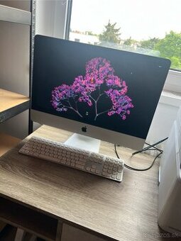 iMac 21.5" FHD i5 2.3GHz