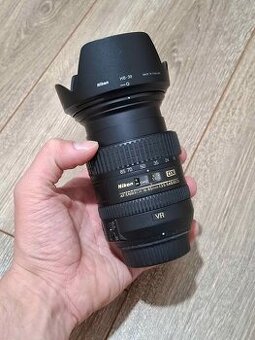 Nikon nikkor 16-85 VR