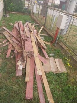 Darujem laty s podlahy