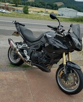 Triumph tiger 1050