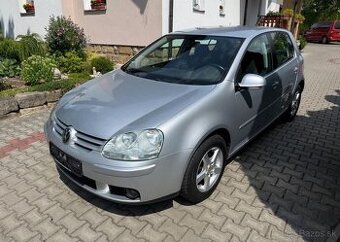 Volkswagen Golf 1,4i Pravid.servis klima tempo benzín