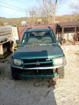 Rozpredam  mitsubishi pajero pinin