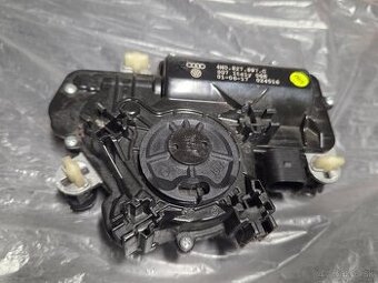 Zamok piatych dverí 4M0827887C