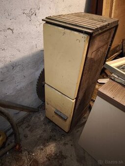 Piecka na drevo - petrik