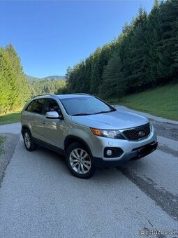 KIA Sorento 2.2 CRDi 4WD RV 2010