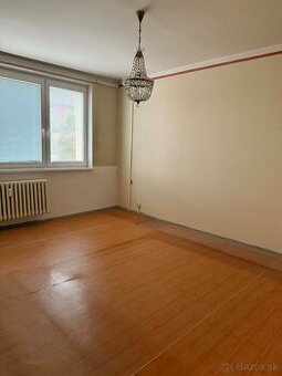 3-izbový byt s balkónom - 1