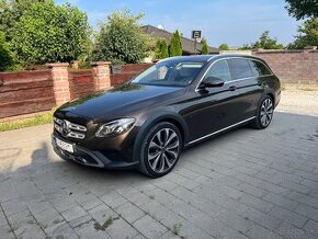 Mercedes Benz E220 4matic All-terrain- cena s DPH