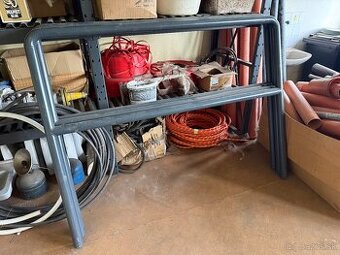 Predam zabradlia k chodniku, ceste