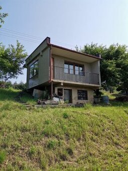 Chatka s vlastným pozemkom