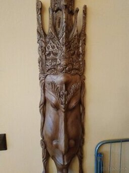 Indonézska drevená maska na predaj