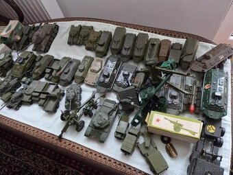 Vojenské modely Dinky Toys / Dinky Military