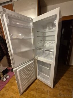 Chladnička s mrazničkou