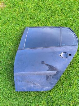 zadné dvere Volkswagen Golf 5