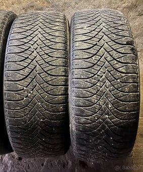 Zimné pneumatiky 215/55r17