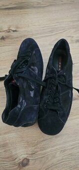 znizene  - Prada Camouflage