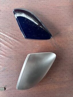 Krytka spätného Octavia 3